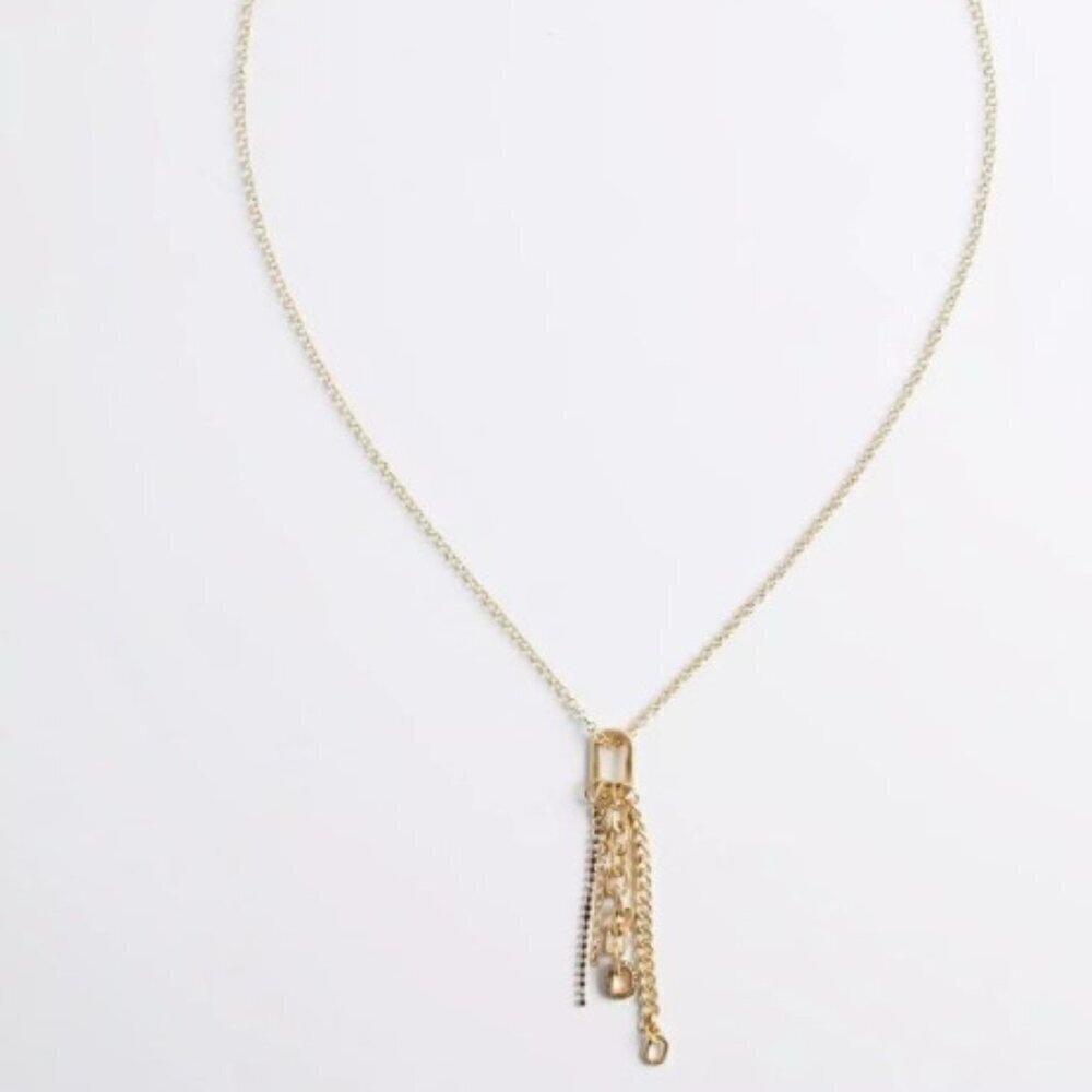 Torrid - Link Pendant Necklace in Gold​​​​​​​​